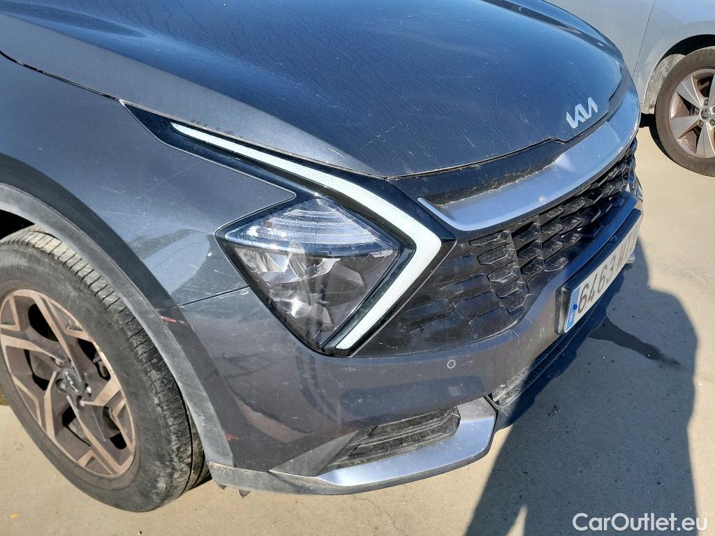  KIA  Sportage KIA  / 2022 / 5P / todoterreno 1.6 T-GDi MHEV 118kW Business 4x2 DCT #15