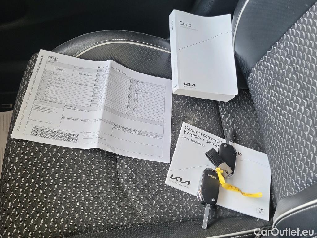  KIA  Cee'd Ceed Tech 1.6 CRDi 135CV AT7 E6d #9