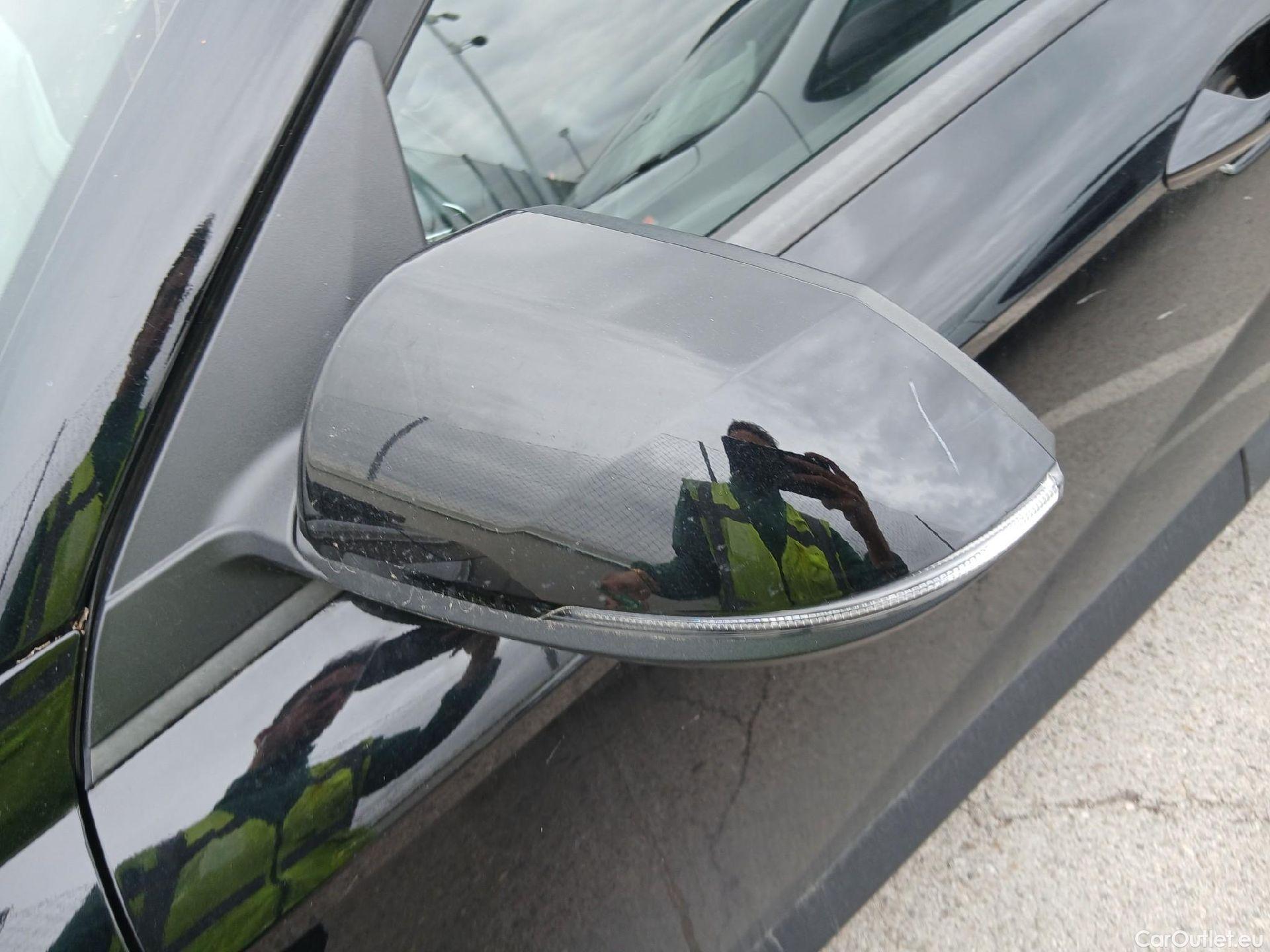  Hyundai  Konna HYUNDAI Kona / 2023 / 5P / todoterreno 1.6 GDI HEV Maxx DCT #15