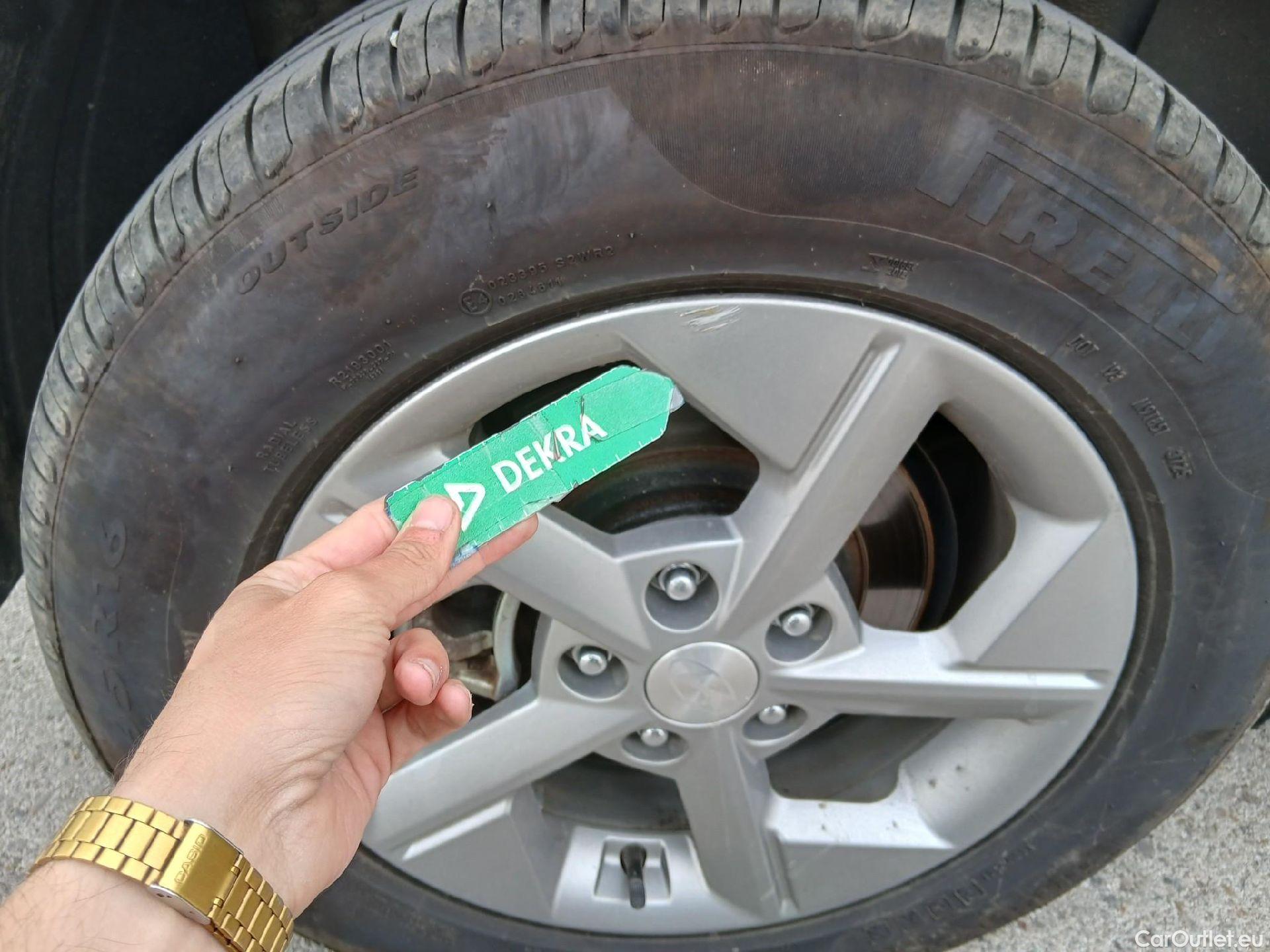  Hyundai  Konna HYUNDAI Kona / 2023 / 5P / todoterreno 1.6 GDI HEV Maxx DCT #29