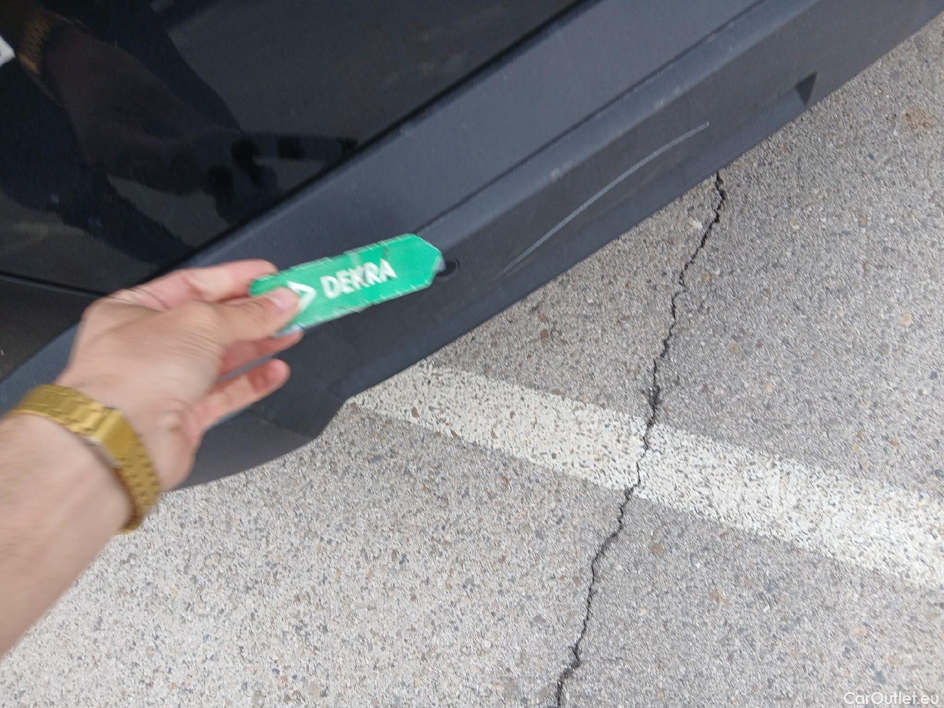  Hyundai  Konna HYUNDAI Kona / 2023 / 5P / todoterreno 1.6 GDI HEV Maxx DCT #24