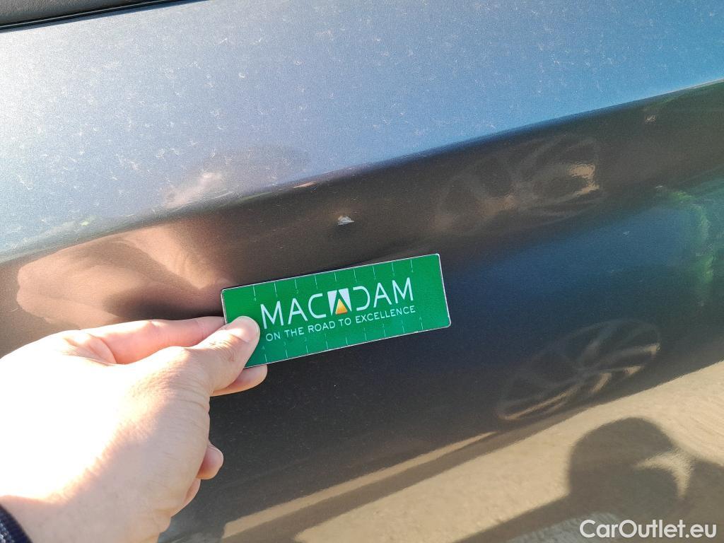  Hyundai  Konna HYUNDAI Kona / 2017 / 5P / todoterreno 1.6 GDI HEV Klass DT #19