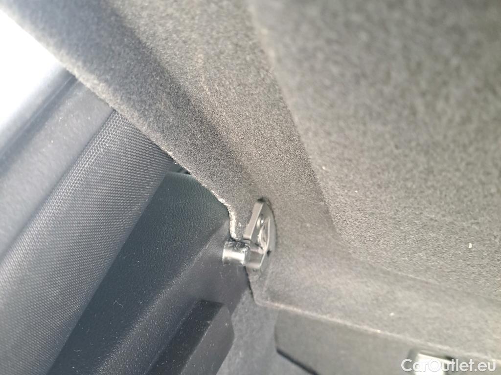  KIA  XCeed KIA  1.6 GDi PHEV 104kW (141CV) eDrive #2