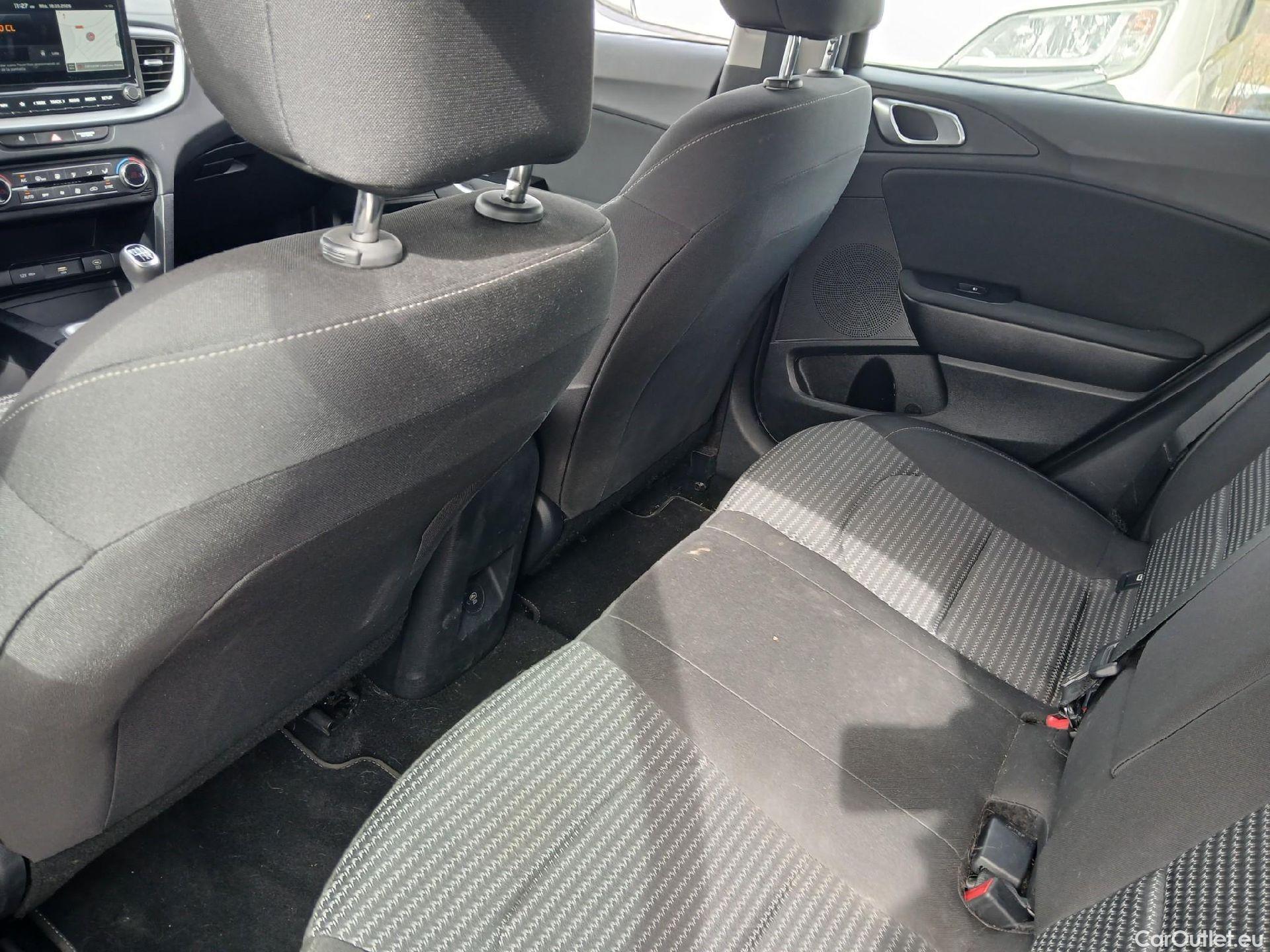  KIA  XCeed  Drive 1.0 T-GDI 100CV MT6 6E #3