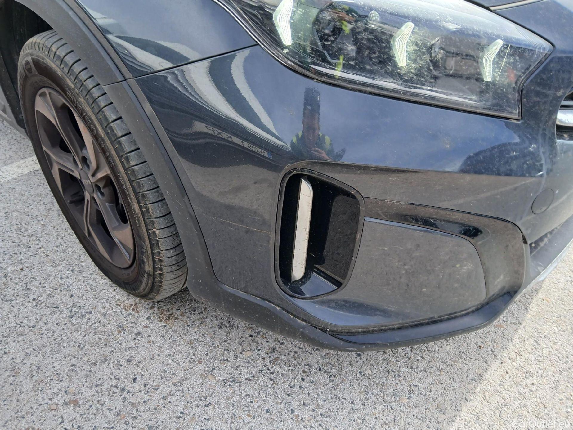  KIA  XCeed KIA  1.0 T-GDi Drive 74kW (100CV) #5