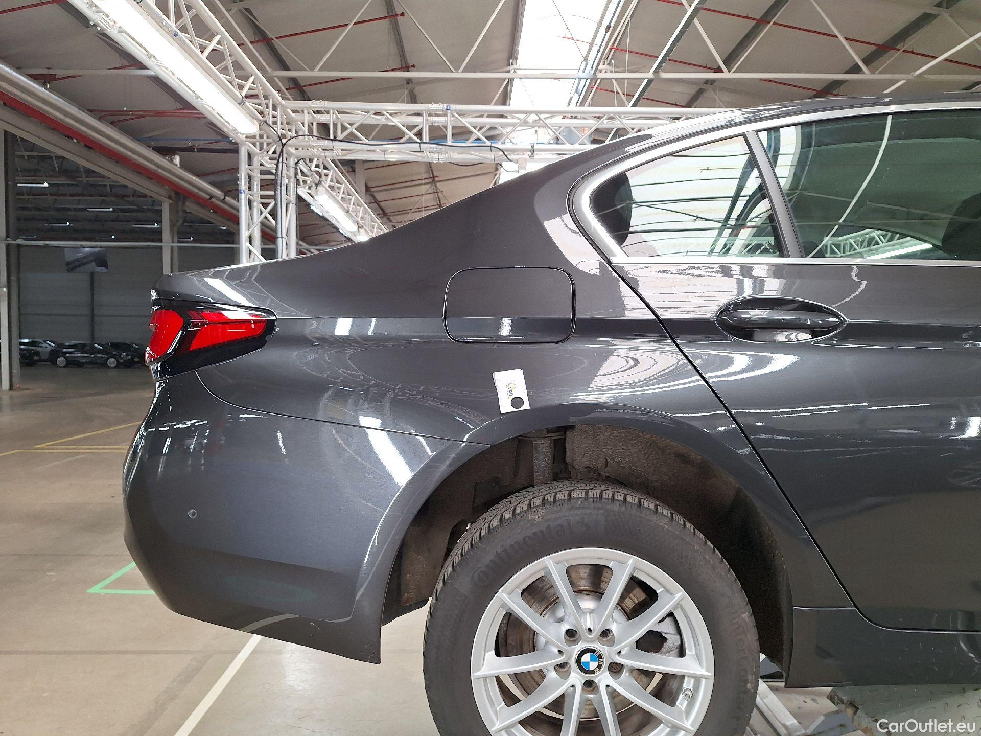  Bmw  Serie 5 BMW, 5-serie FL'20, BMW 5 Reeks Berline 518d 110kW Aut. 4d #14