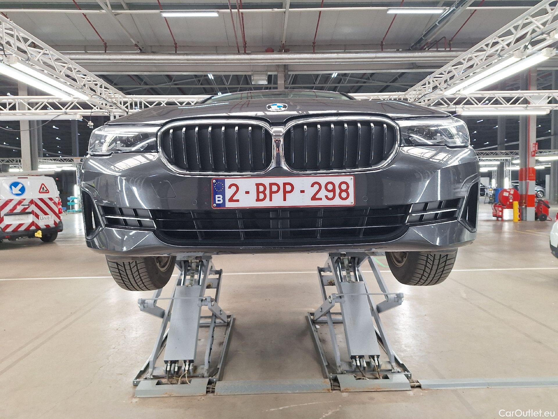  Bmw  Serie 5 BMW, 5-serie FL'20, BMW 5 Reeks Berline 518d 110kW Aut. 4d #28