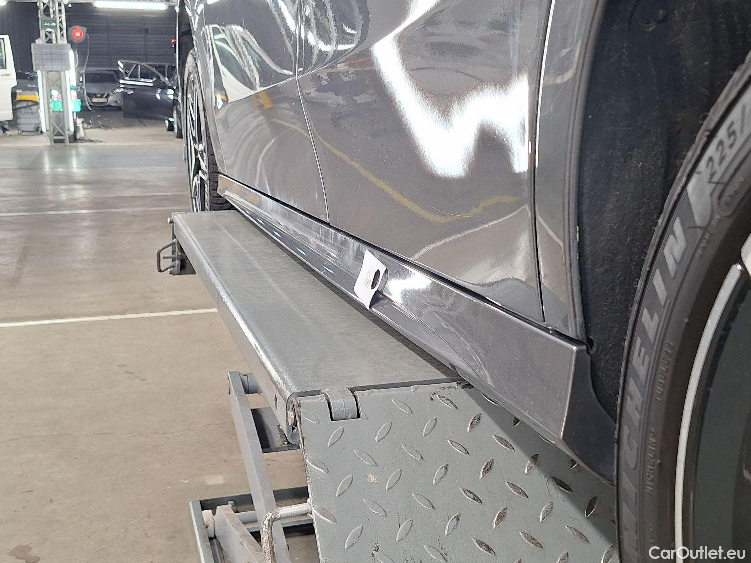  Mercedes  A-Klasse Mercedes, A-Class '18, Mercedes-Benz  A 180 d Business Solution A #15