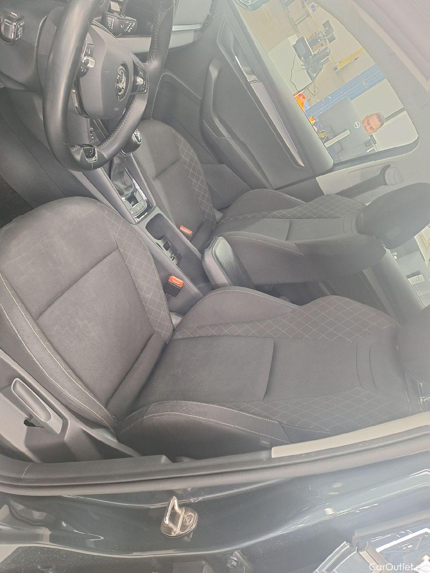  Skoda  Karoq Skoda,  '17, Skoda  1.0 TSI 85kW Ambition 5d #27