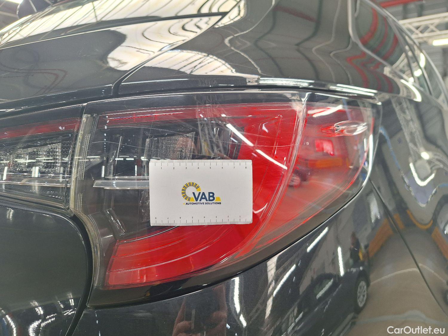  Toyota  Corolla Toyota,  TS '19, Toyota  Touring Sports 1.8 Hybrid Dynamic e #17