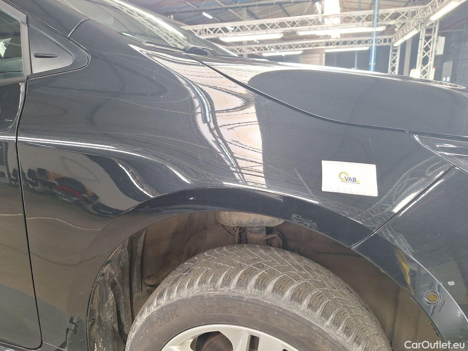  Toyota  Corolla Toyota,  TS '19, Toyota  Touring Sports 1.8 Hybrid Dynamic e #1