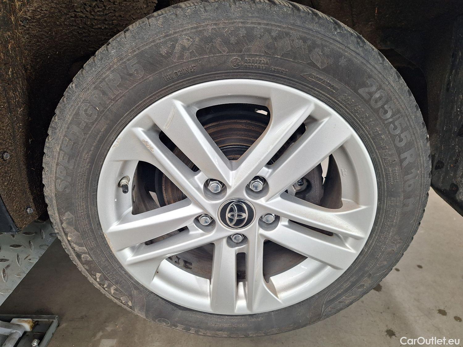  Toyota  Corolla Toyota,  TS '19, Toyota  Touring Sports 1.8 Hybrid Dynamic e #26