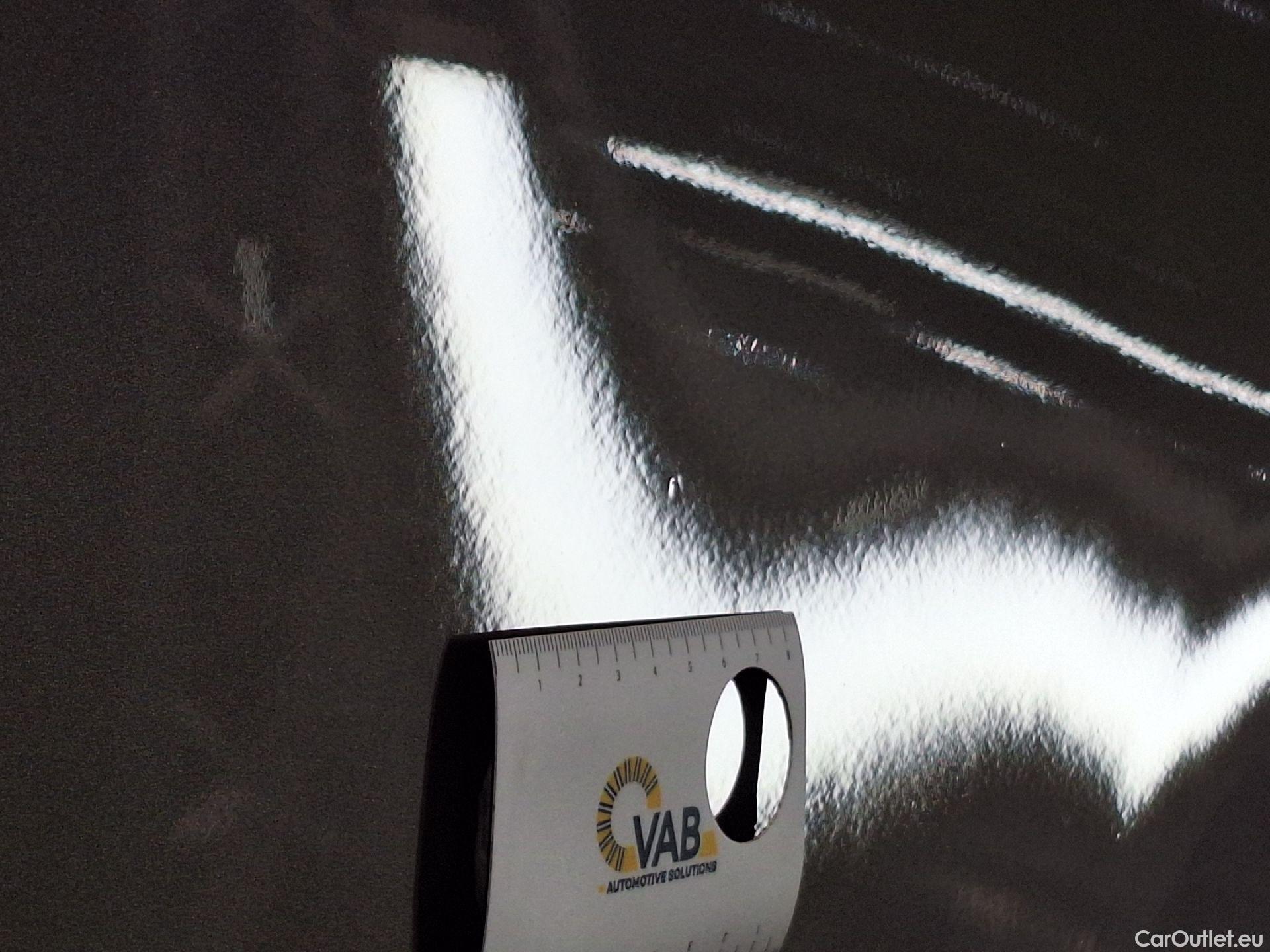  Volvo  XC 40 Volvo, XC40 '17 PHEV, Volvo XC40 T4 Recharge Geartronic R-Design 5d #16