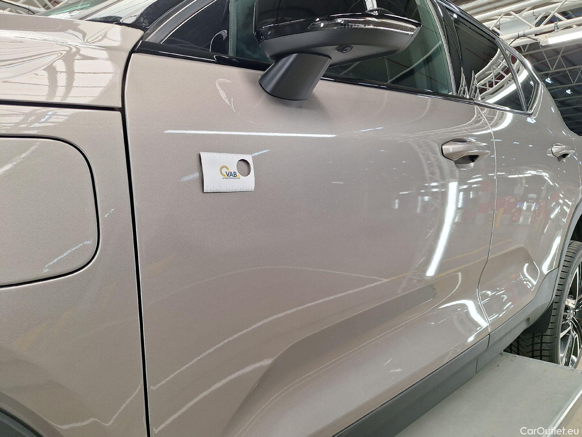  Volvo  XC 40 Volvo, XC40 '17 PHEV, Volvo XC40 T4 Recharge Geartronic R-Design 5d #13