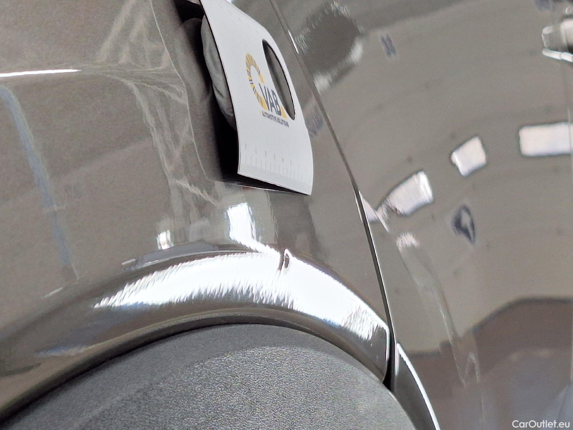  Volvo  XC 40 Volvo, XC40 '17 PHEV, Volvo XC40 T4 Recharge Geartronic R-Design 5d #18