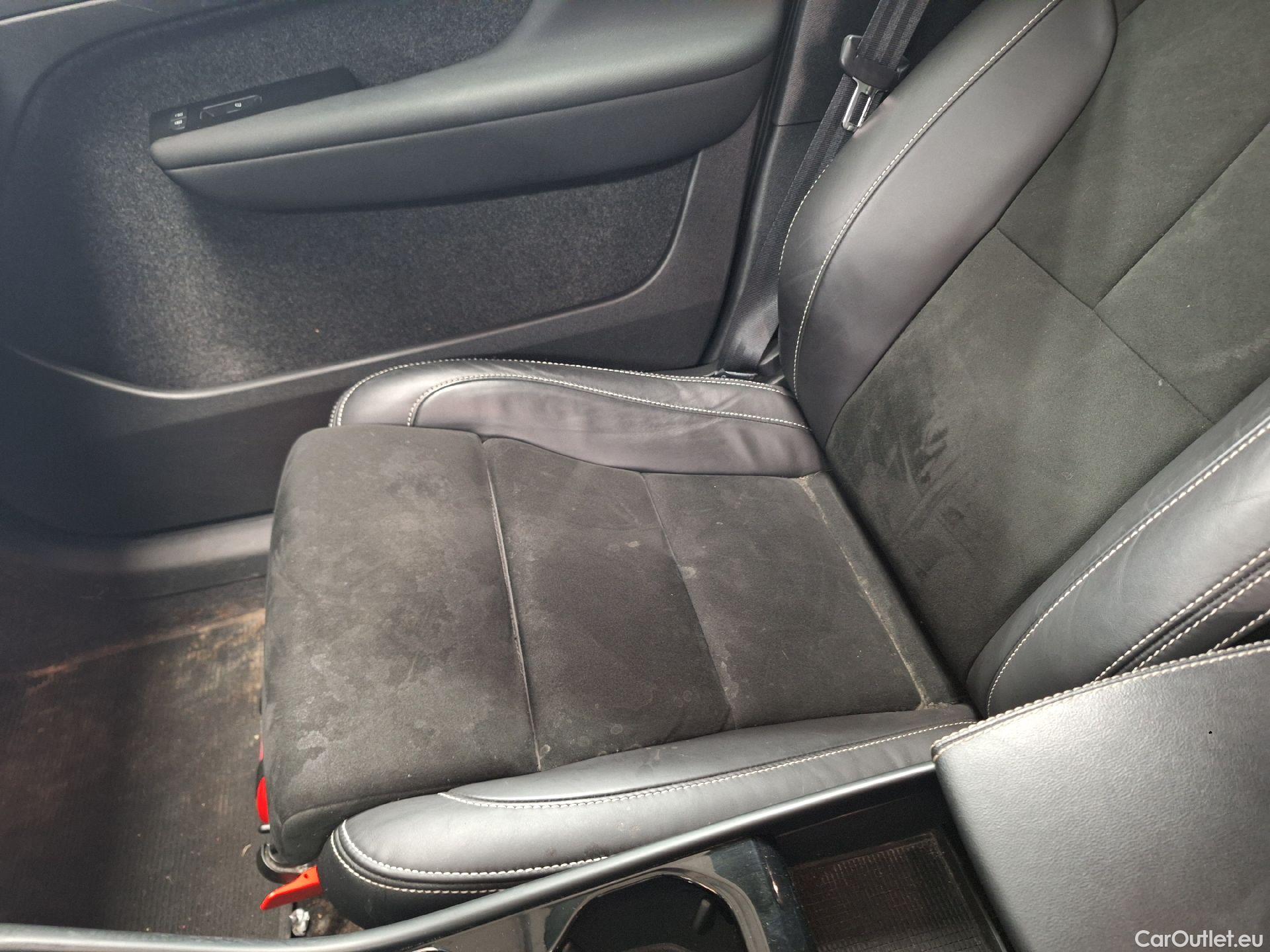  Volvo  XC 40 Volvo, XC40 '17 PHEV, Volvo XC40 T4 Recharge Geartronic R-Design 5d #6