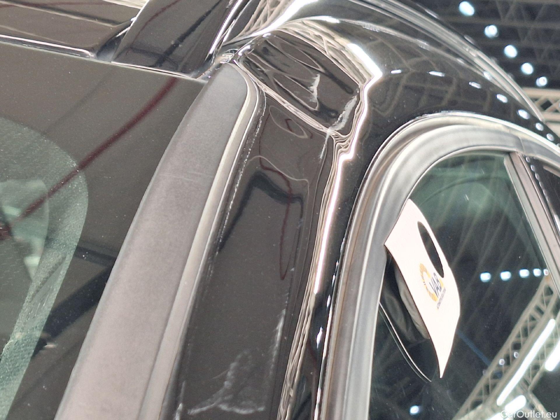  Volvo  XC 40 Volvo, XC40 '17 PHEV, Volvo XC40 T4 Recharge Geartronic R-Design 5d #2