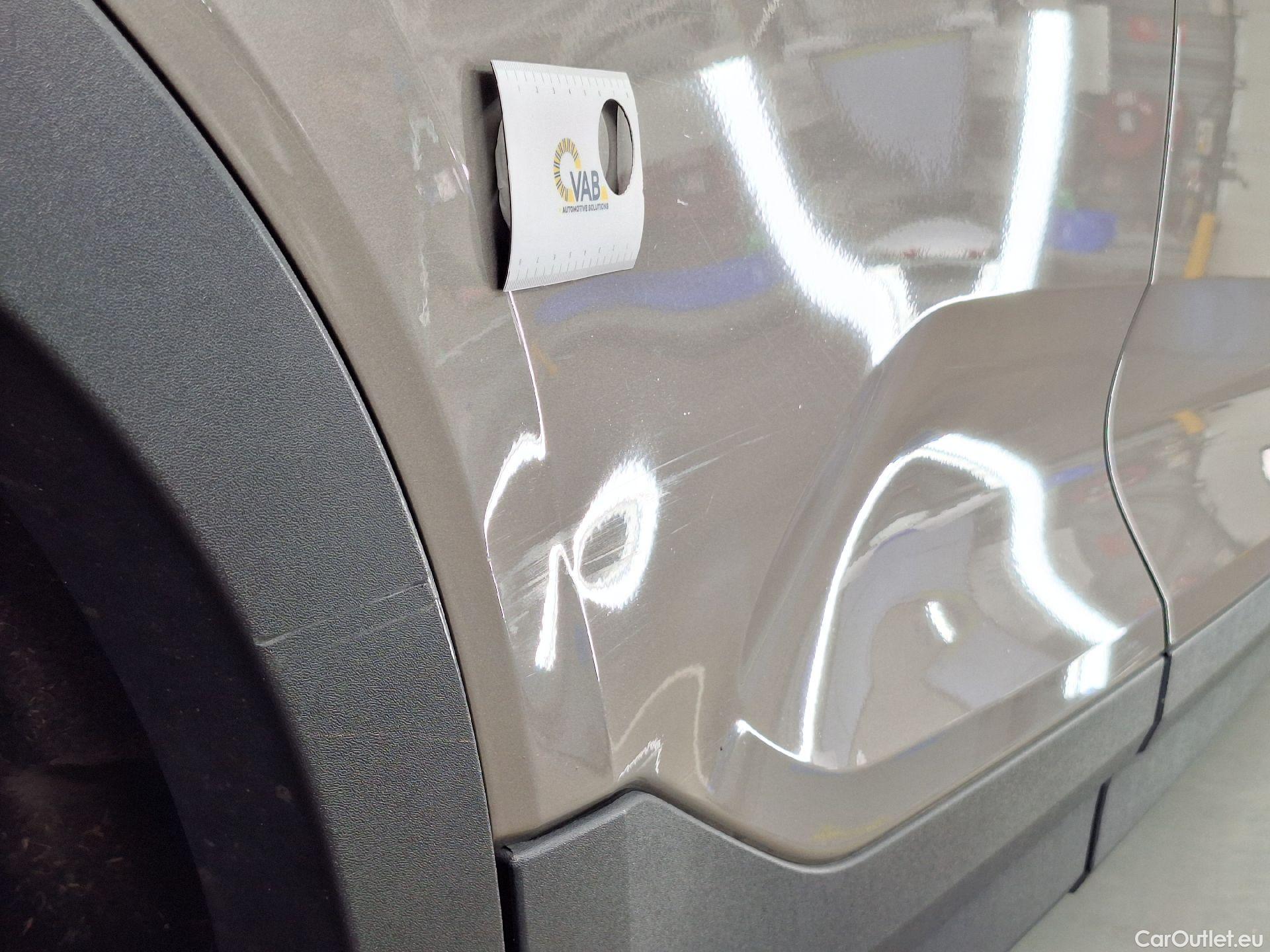  Volvo  XC 40 Volvo, XC40 '17 PHEV, Volvo XC40 T4 Recharge Geartronic R-Design 5d #20