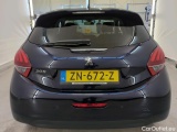  Peugeot  208 Peugeot  Signature 1.2 PureTech 82 5d #13