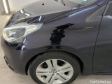  Peugeot  208 Peugeot  Signature 1.2 PureTech 82 5d #18