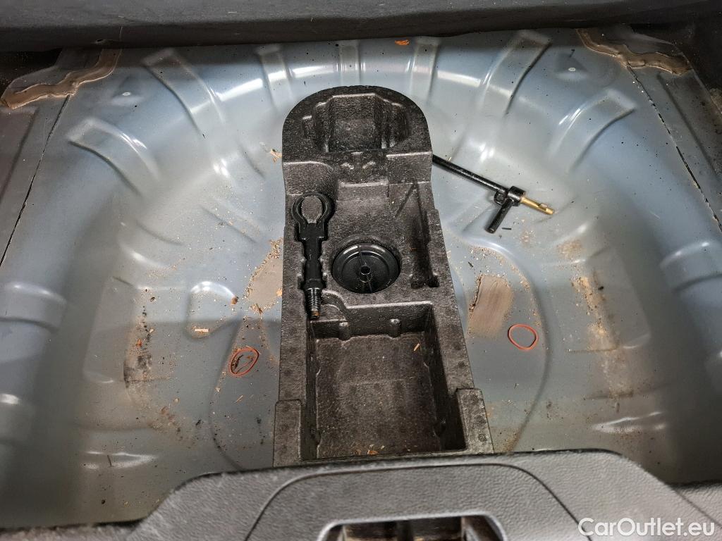  Ford  Focus FORD  / 2018 / 5P / Berline 5P - 1.0 EcoBoost 125ch auto Active Busi #10