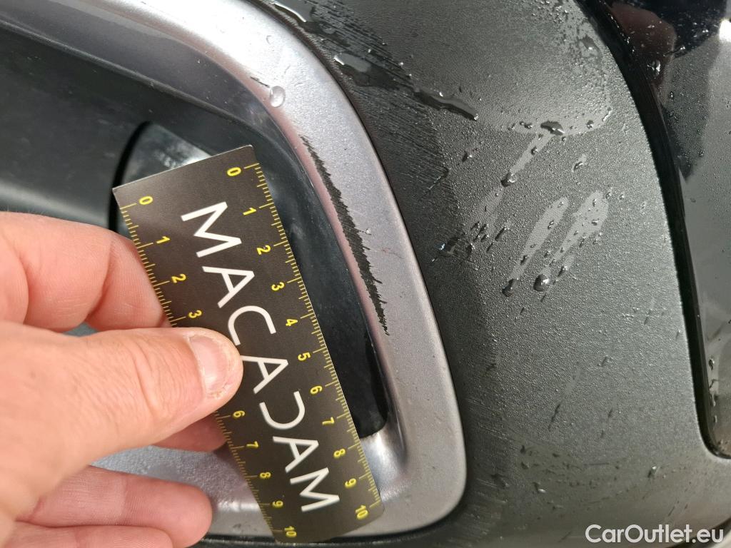  Citroen  C4 CITROEN  X / 2022 / 4P / Berline PureTech 130 S&S EAT8 Shine #20