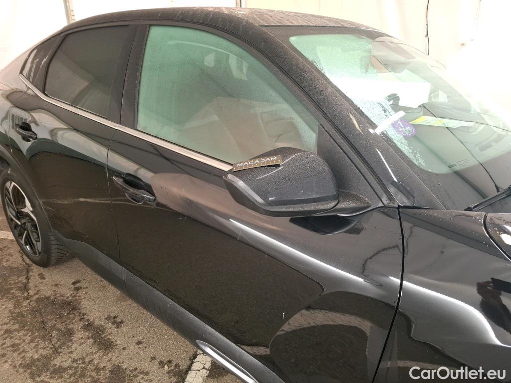  Citroen  C4 CITROEN  X / 2022 / 4P / Berline PureTech 130 S&S EAT8 Shine #6