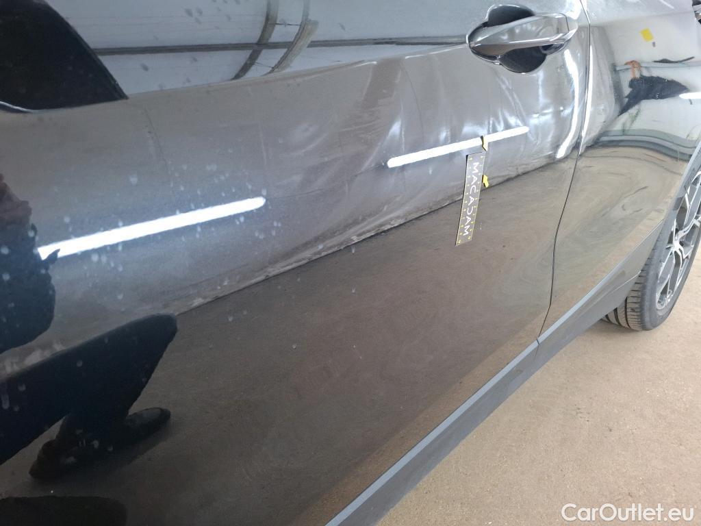  Bmw  X2 Série  sDrive 18i Lounge 1.5 135CV BVA7 E6d #47