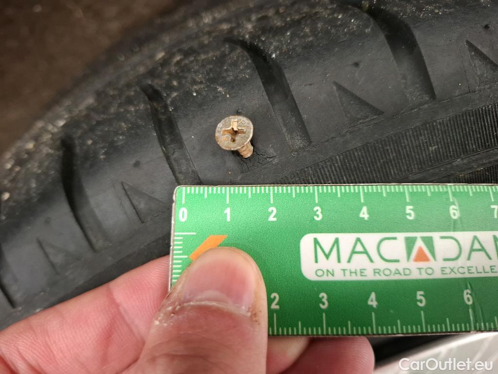  Citroen  C3  Société Feel 1.5 BlueHDI 100CV BVM5 E6dT #4