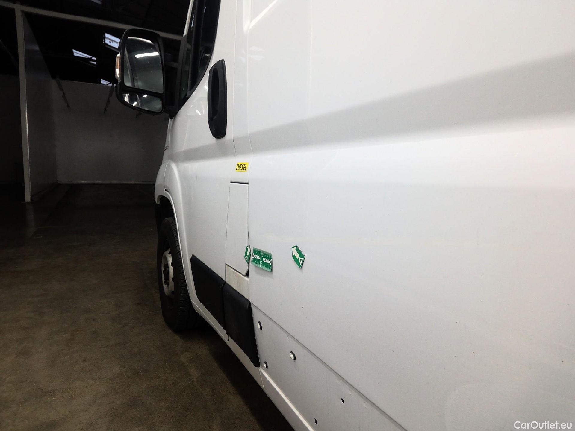  Fiat  Ducato FIAT  / 2014 / 4P / Fourgon tôlé 2.3 Multijet 120 3.0 M H2 Business #18