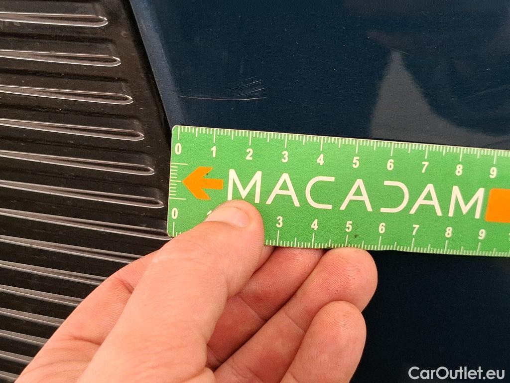  Peugeot  3008  Active Pack 1.5 HDi 130CV BVA8 E6d #27