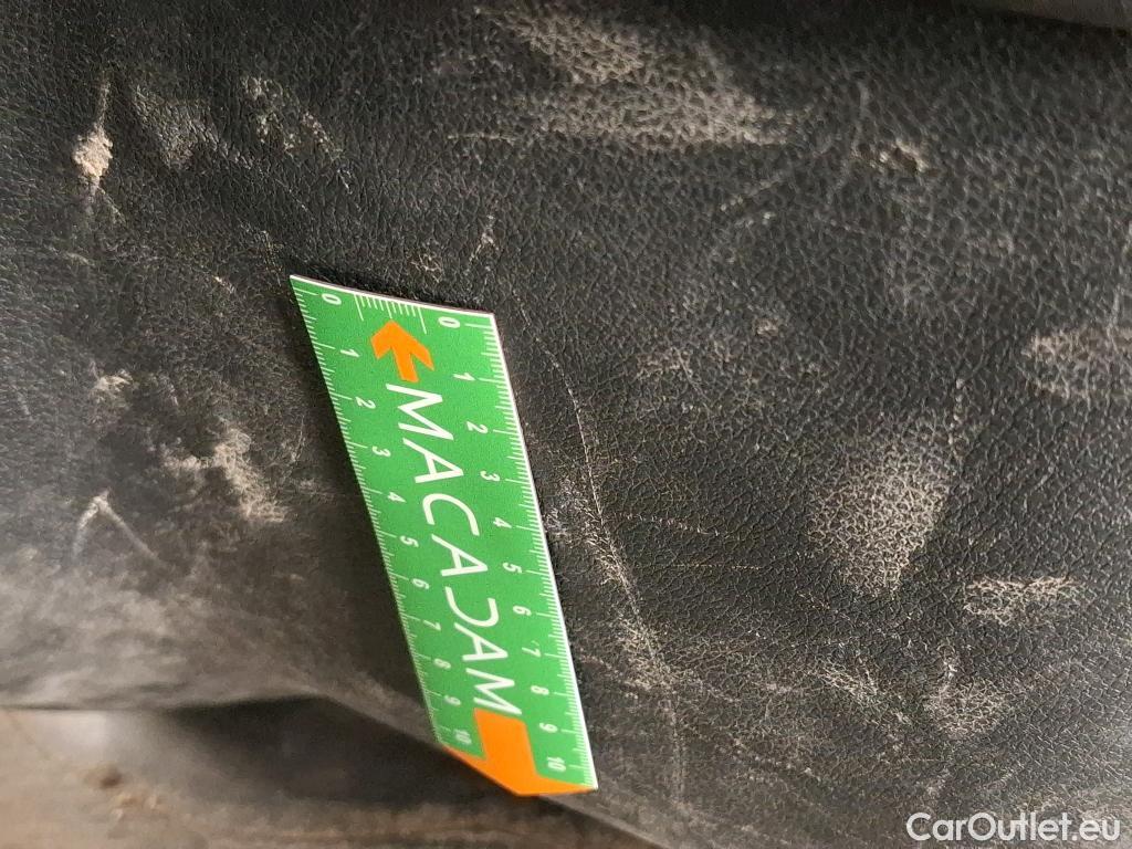  Opel  Vivaro  B Fourgon/Combi Combi L2H1 2 9t 1.6 turbo 125CV BVM6 9 Sieges E6 #35