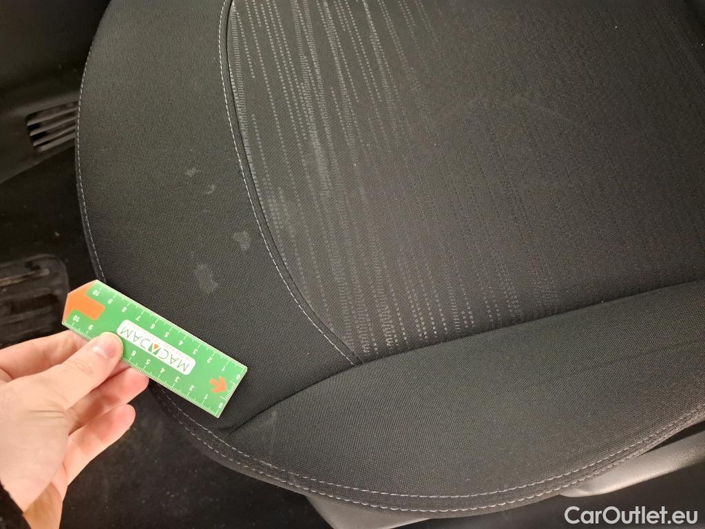  Peugeot  208  Affaire Premium Pack 1.2 80CV BVM5 E6dT #10