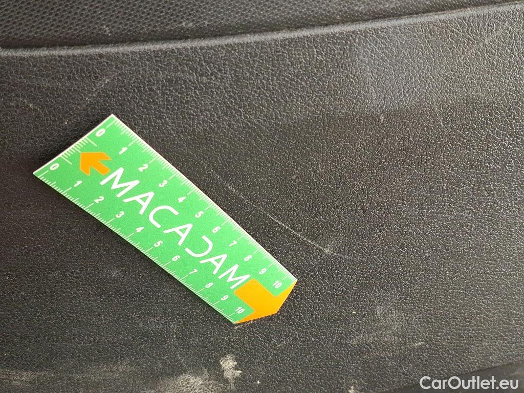  Opel  Vivaro  B Fourgon/Combi Combi L2H1 2 9t 1.6 turbo 125CV BVM6 9 Sieges E6 #50