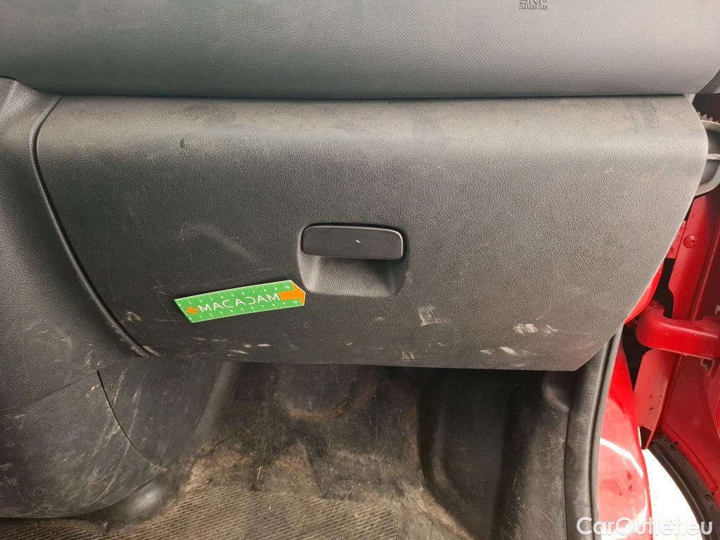  Opel  Vivaro  B Fourgon/Combi Combi L2H1 2 9t 1.6 turbo 125CV BVM6 9 Sieges E6 #51