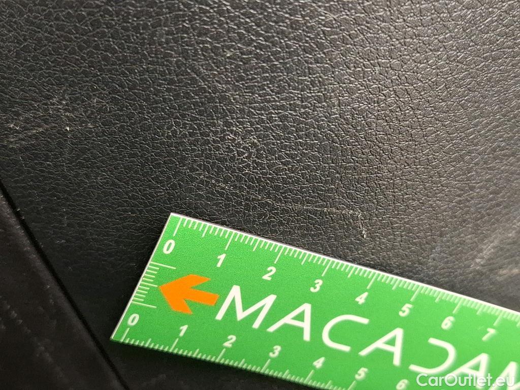  Opel  Vivaro  B Fourgon/Combi Combi L2H1 2 9t 1.6 turbo 125CV BVM6 9 Sieges E6 #36