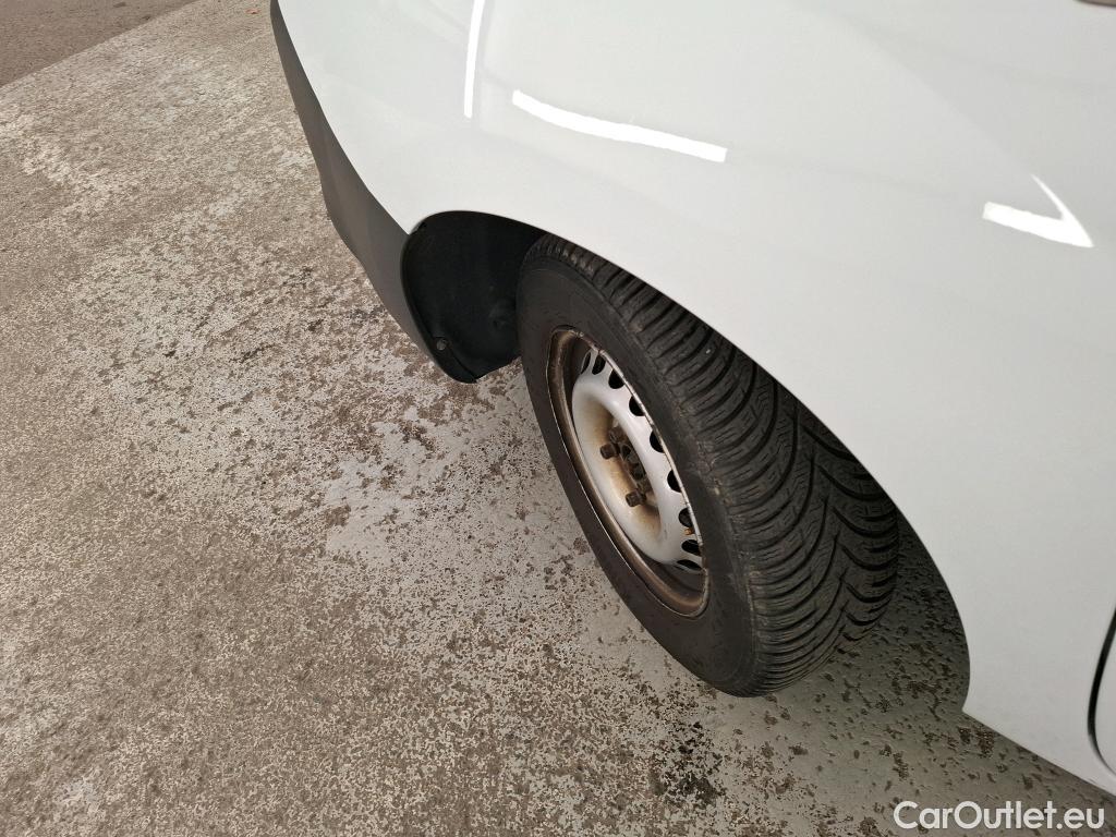  Renault  Kangoo  Express Compact Extra (Série Spéciale) 1.5 dCi 75CV BVM5 E6 #16