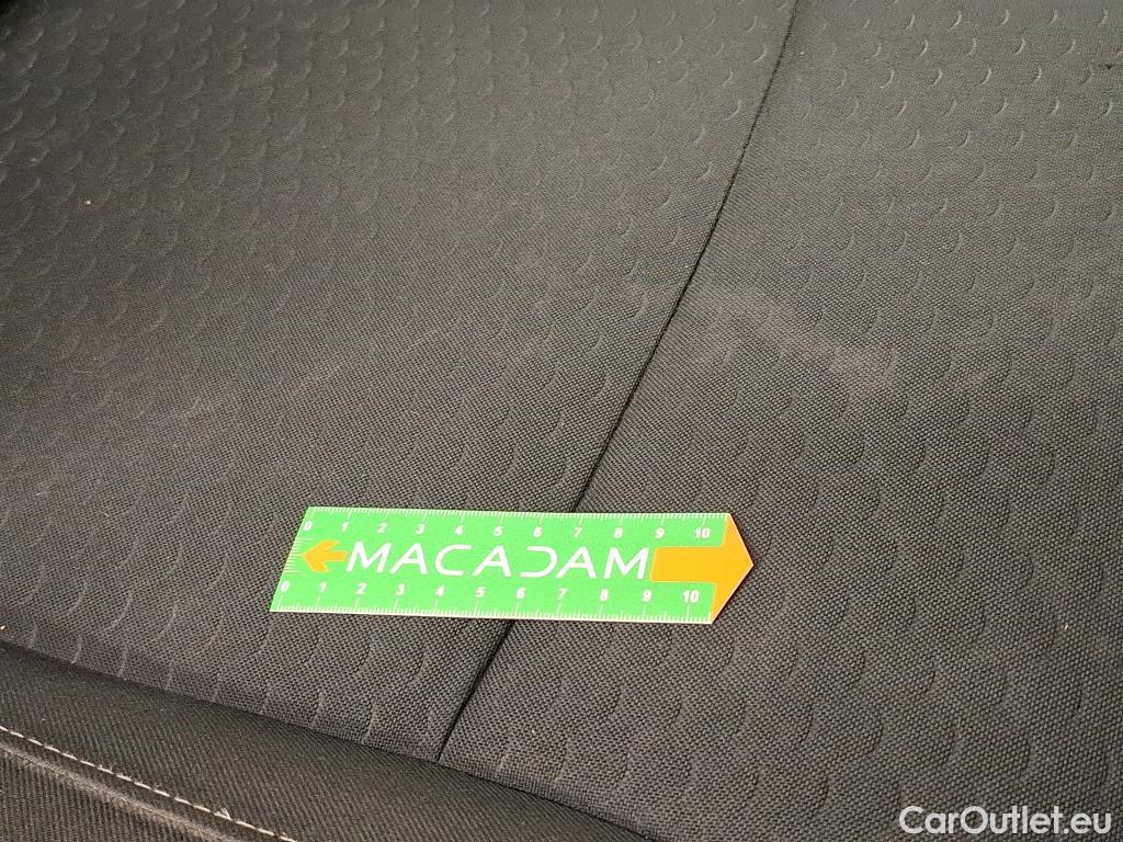  Opel  Vivaro  B Fourgon/Combi Combi L2H1 2 9t 1.6 turbo 125CV BVM6 9 Sieges E6 #80