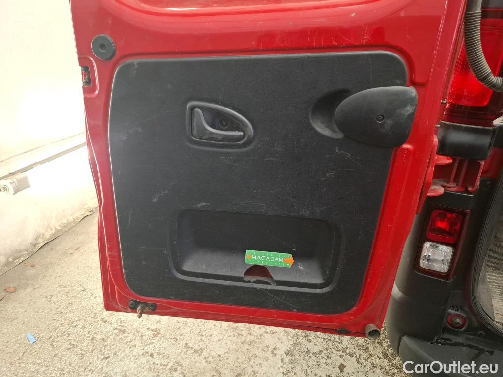  Opel  Vivaro  B Fourgon/Combi Combi L2H1 2 9t 1.6 turbo 125CV BVM6 9 Sieges E6 #60