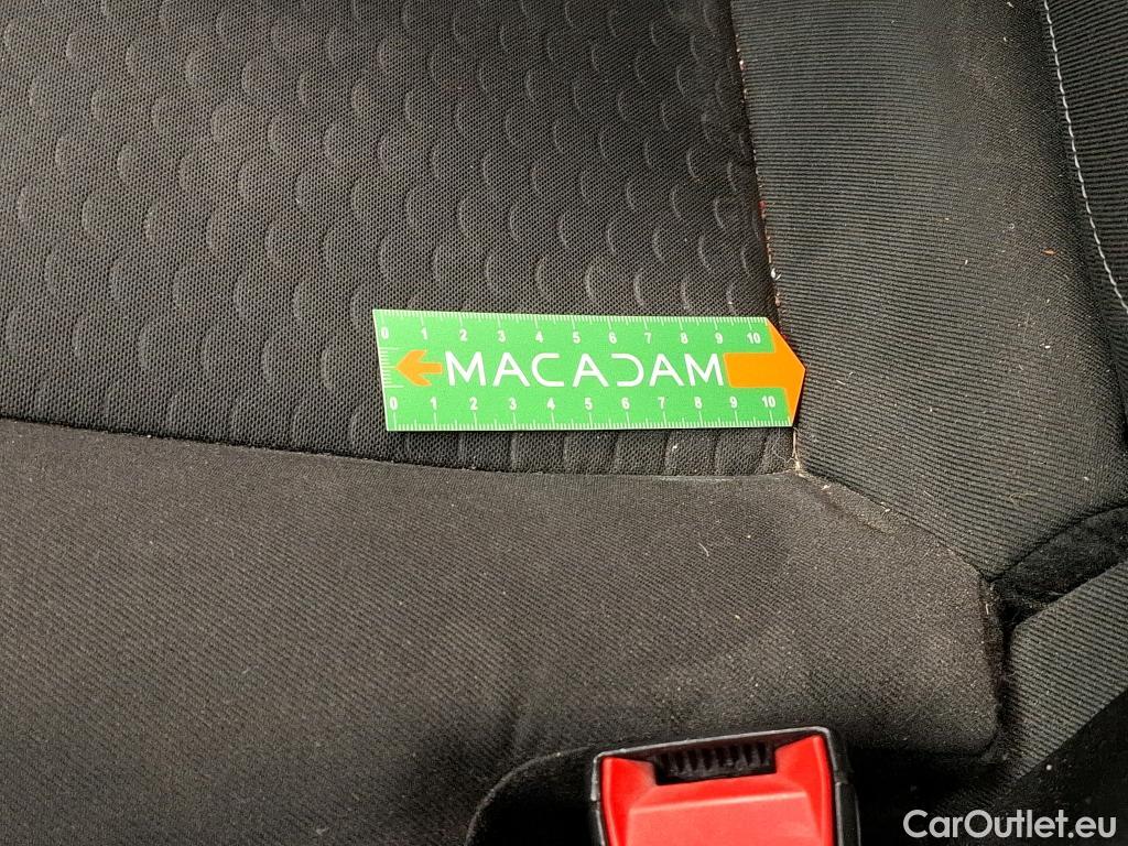  Opel  Vivaro  B Fourgon/Combi Combi L2H1 2 9t 1.6 turbo 125CV BVM6 9 Sieges E6 #77