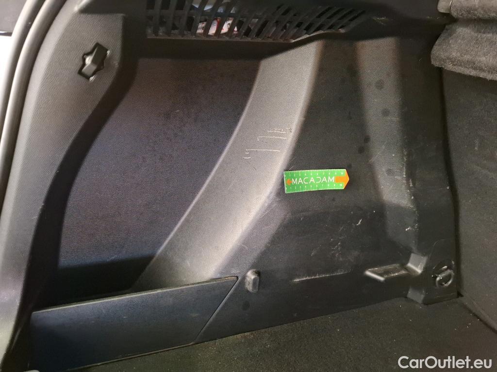  Peugeot  2008  Active Business 1.5 HDi 100CV BVM6 E6d #16