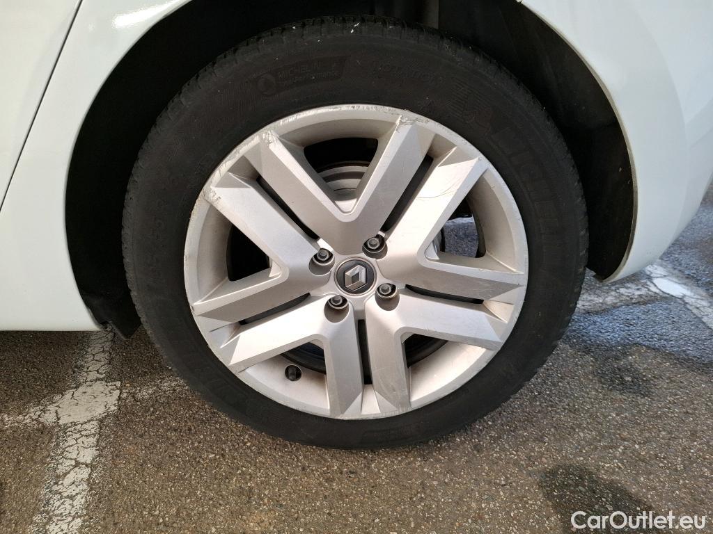  Renault  Clio  V Business 1.6 E-TECH Hybrid 140CV BVA6 E6d #15