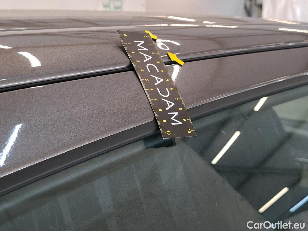  Toyota  Yaris  Hybride 5p Berline 1.5 VVT-I HYBRID France Business / TRANSFO VP/VF #53