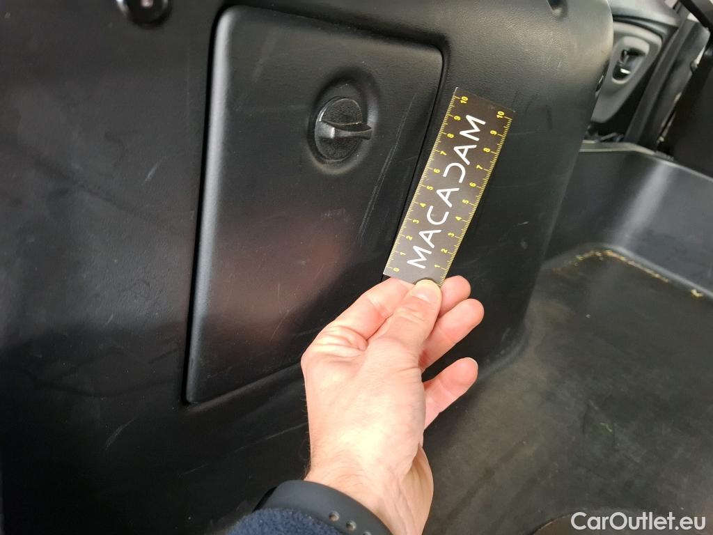  Toyota  Yaris  Hybride 5p Berline 1.5 VVT-I HYBRID France Business / TRANSFO VP/VF #25