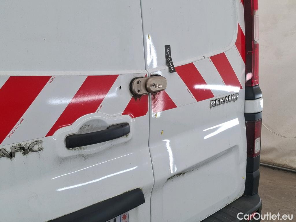  Renault  Trafic  Furgon Grand Confort L1H1 1200 1.6 dCi 125CV BVM6 E6 #39