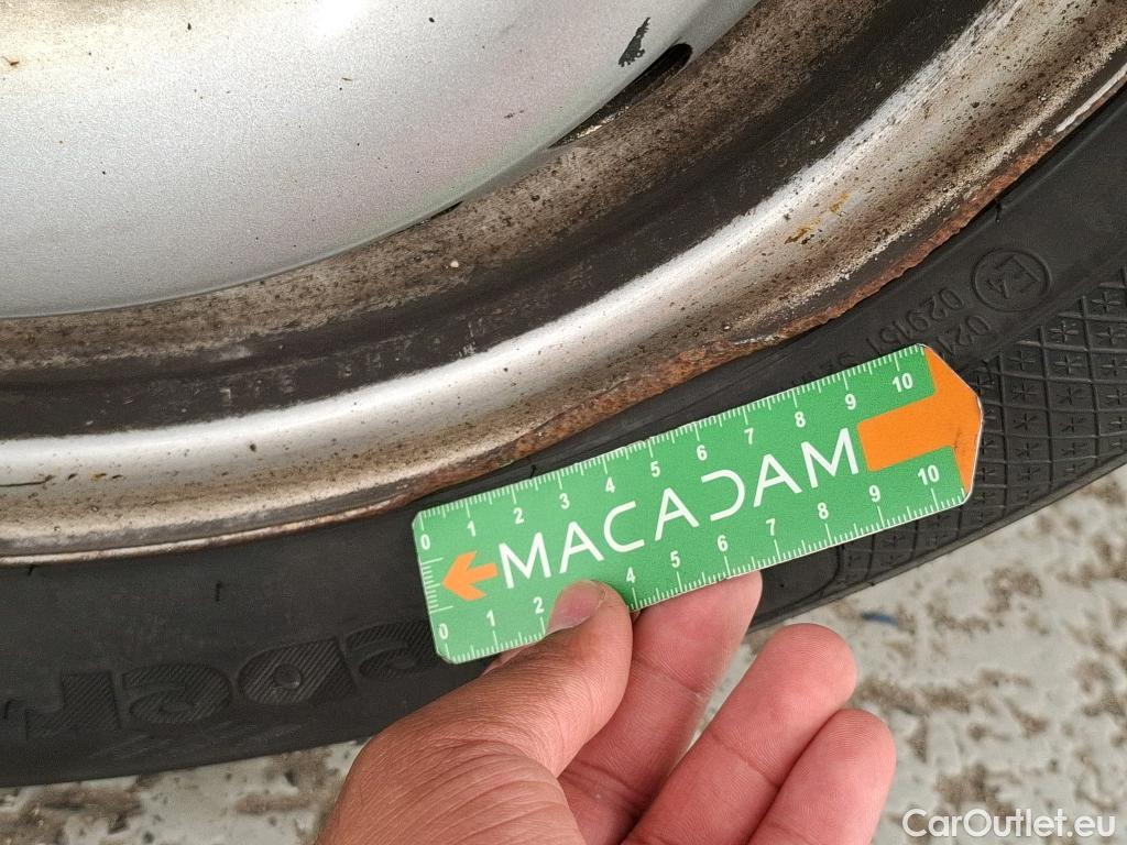  Renault  Kangoo  Express Compact Extra (Série Spéciale) 1.5 dCi 75CV BVM5 E6 #24