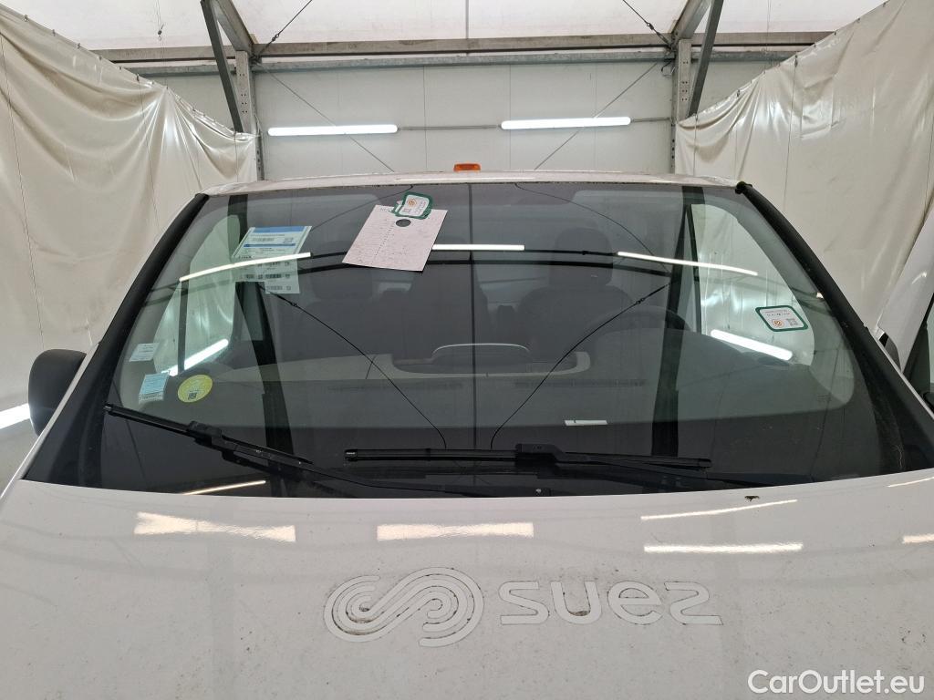  Renault  Trafic  Furgon Grand Confort L1H1 1200 1.6 dCi 125CV BVM6 E6 #30