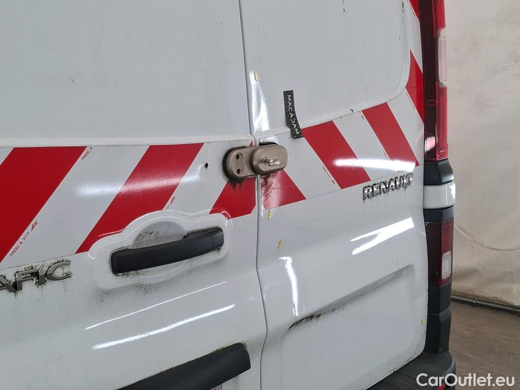  Renault  Trafic  Furgon Grand Confort L1H1 1200 1.6 dCi 125CV BVM6 E6 #40