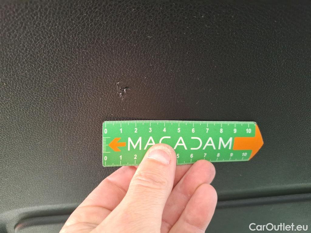  Renault  Trafic RENAULT  4p Combi Zen L1 dCi 95 S&S - 18 - 8 places #12