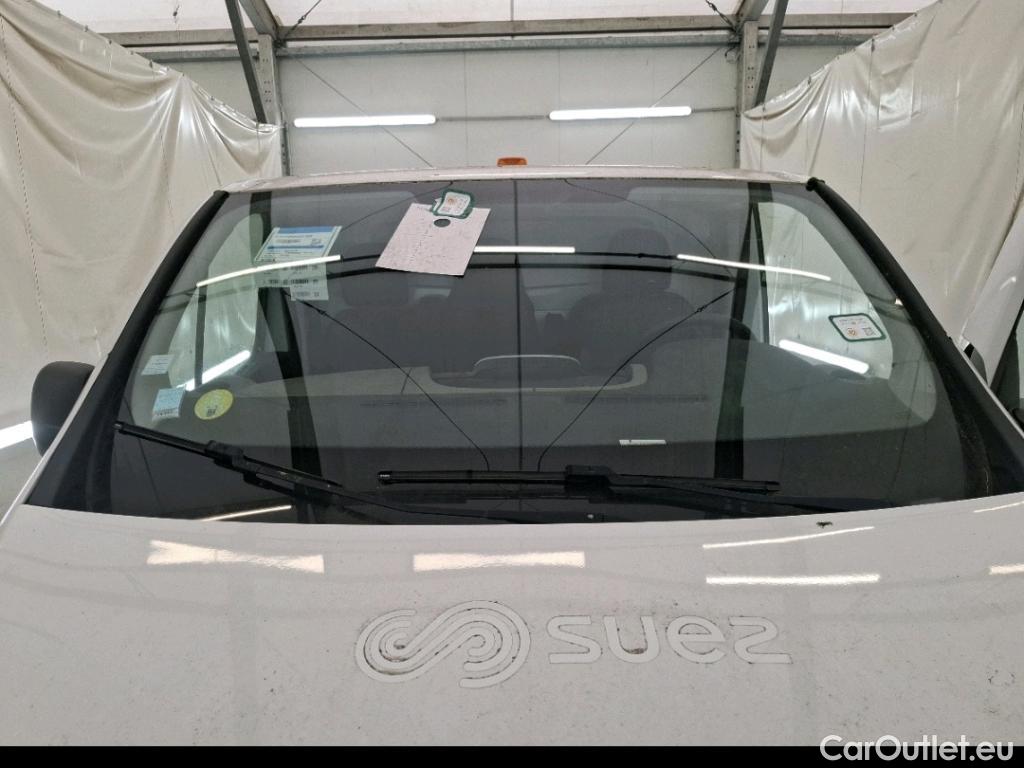  Renault  Trafic  Furgon Grand Confort L1H1 1200 1.6 dCi 125CV BVM6 E6 #75